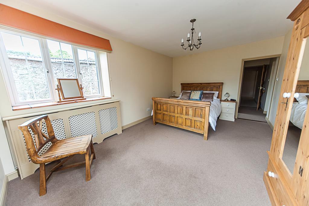 Bed and Breakfast Stoodleigh Court Coach House à Tiverton  Extérieur photo