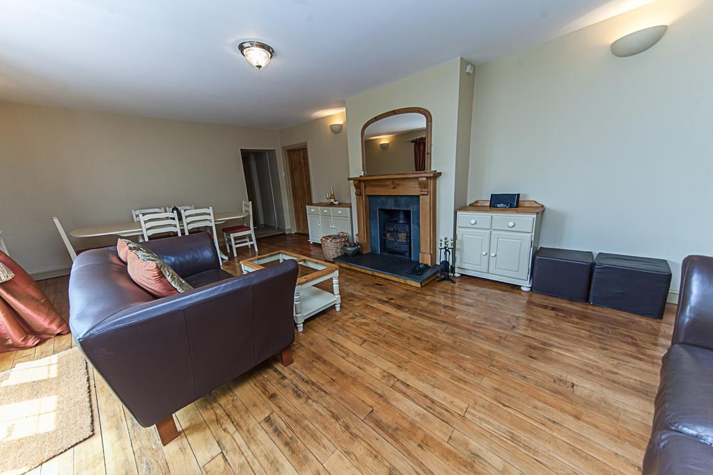 Bed and Breakfast Stoodleigh Court Coach House à Tiverton  Extérieur photo